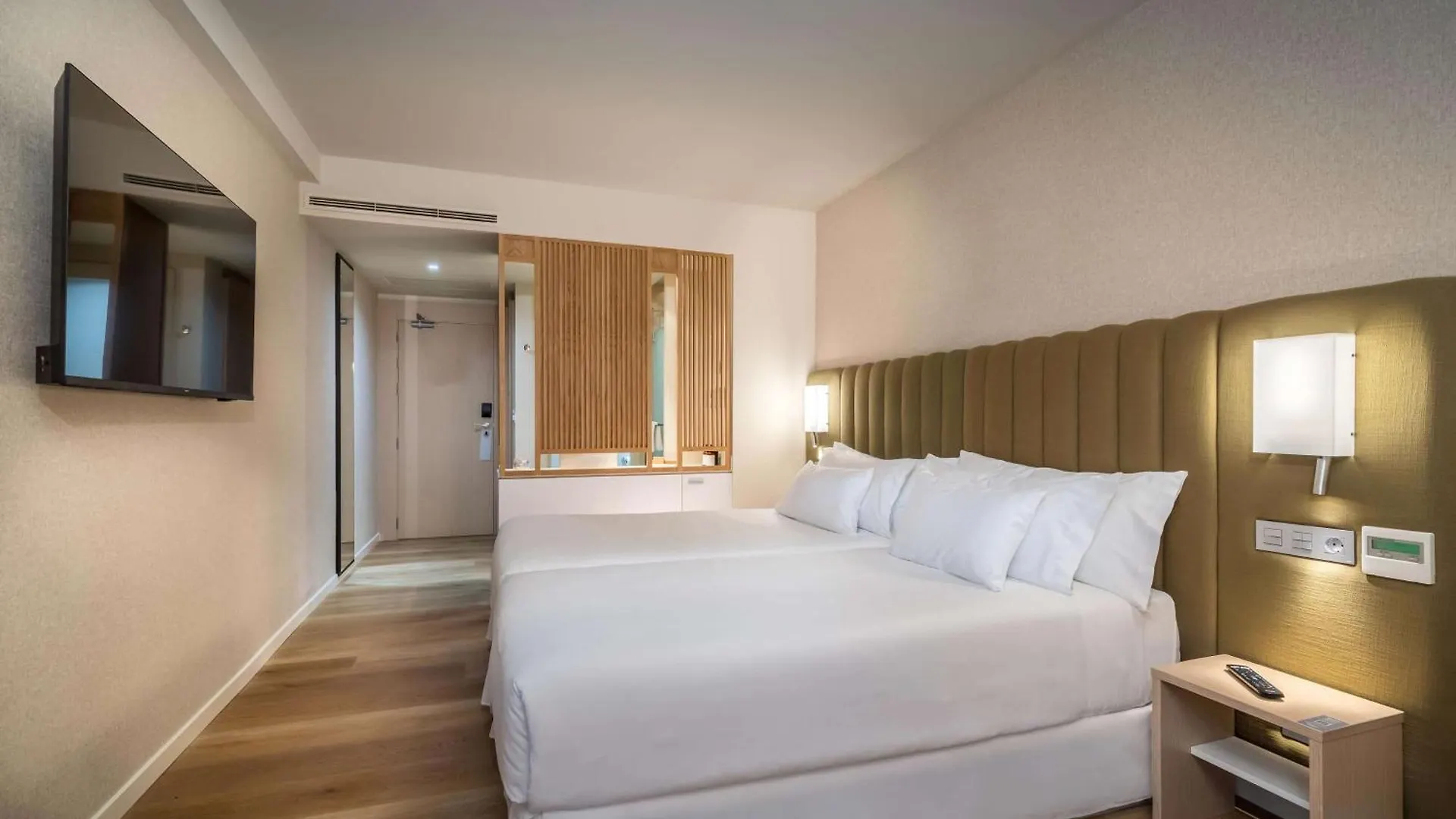 Hotel Barceló Bilbao Nervión 4*,  España