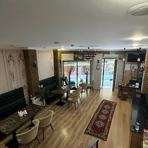 Kupa , اسطنبول تركيا