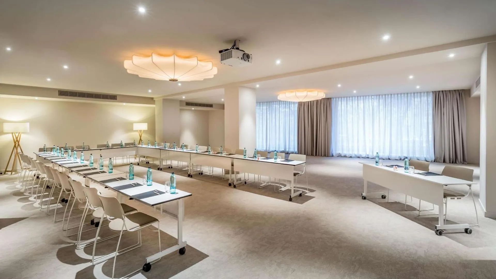Barcelo Bilbao Nervion Hotel 4*,